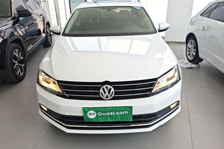 Used Volkswagen Sagitar 2018 1.6L Automatic Comfort Model Front