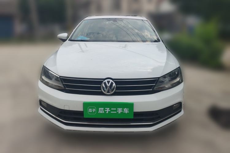 Used Volkswagen Sagitar 2018 1.6L Manual Comfort Model Front