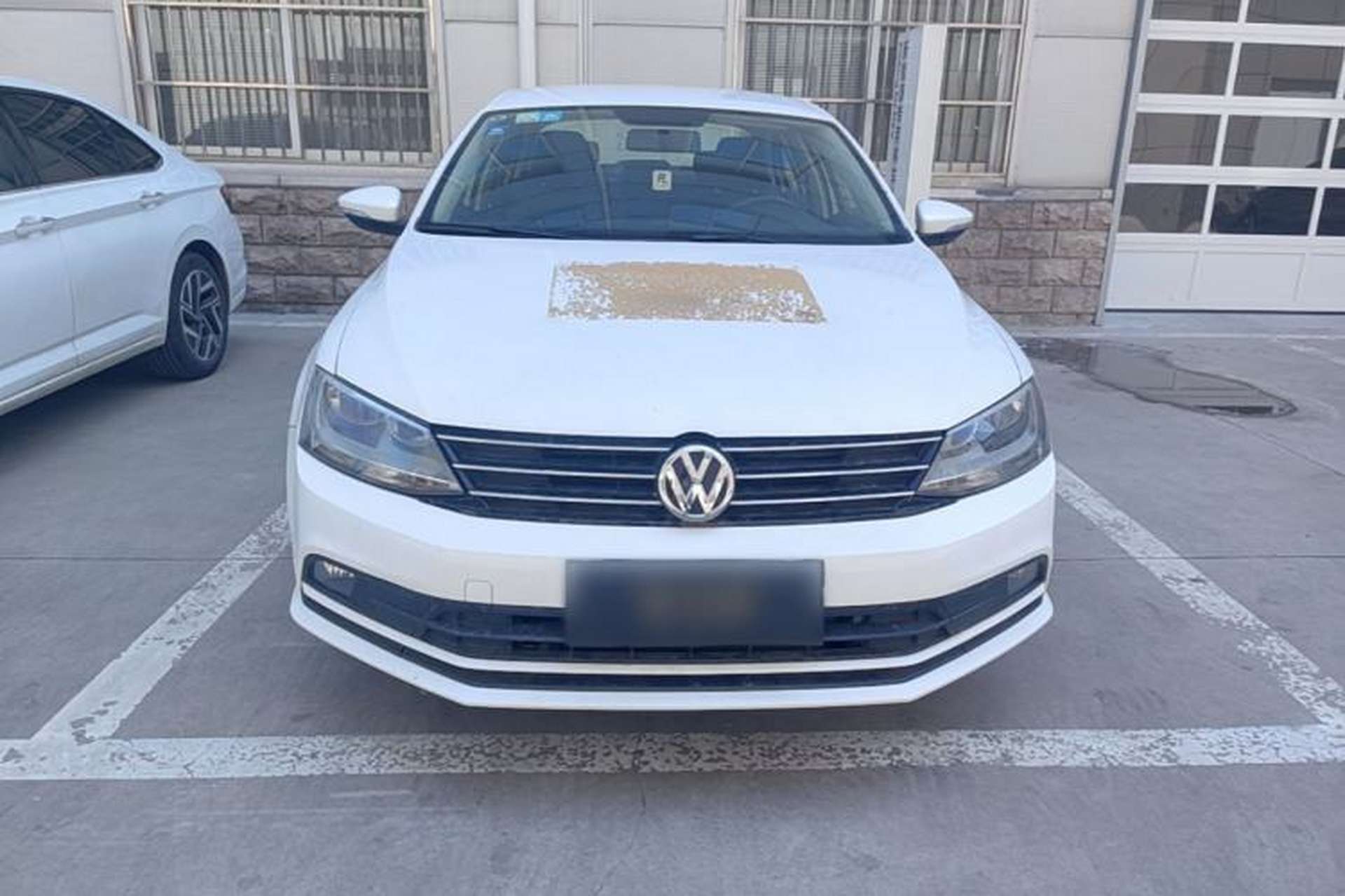 Used Volkswagen Sagitar 2018 1.6L Manual Fashion Edition Front