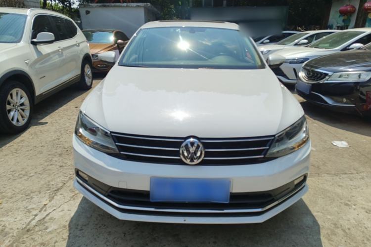Used Volkswagen Sagitar 2018 1.6L Automatic Comfort Model Front