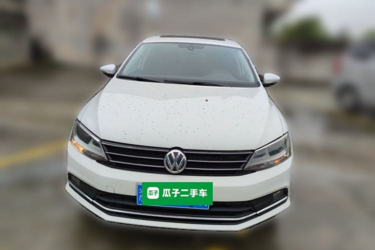 Used Volkswagen Sagitar 2018 1.6L Automatic Comfort Model Front