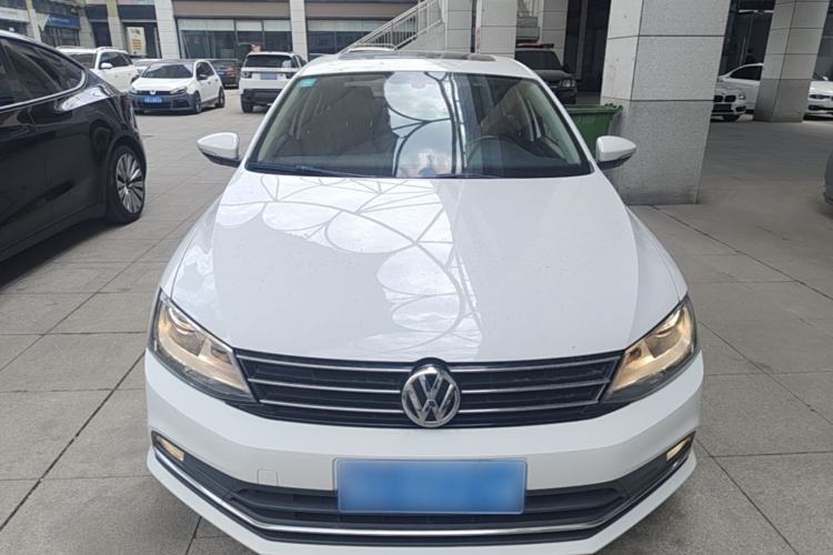 Used Volkswagen Sagitar 2018 1.6L Automatic Comfort Model Front
