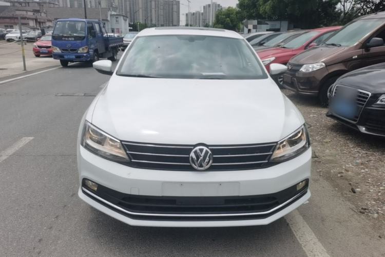Used Volkswagen Sagitar 2018 1.6L Automatic Comfort Model Front