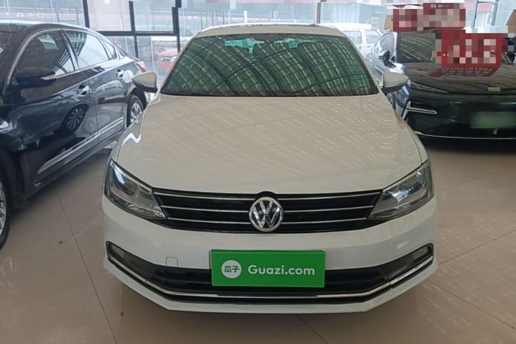 Used Volkswagen Sagitar 2018 1.6L Automatic Comfort Model Front