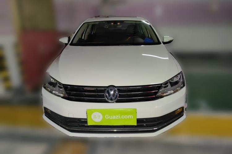 Used Volkswagen Sagitar 2018 1.6L Automatic Comfort Model Front