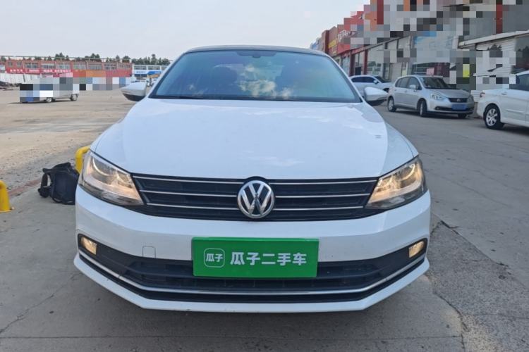 Used Volkswagen Sagitar 2018 1.6L Manual Comfort Model Front