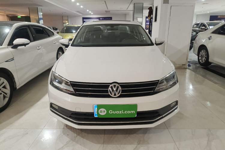 Used Volkswagen Sagitar 2018 1.6L Automatic Comfort Model Front
