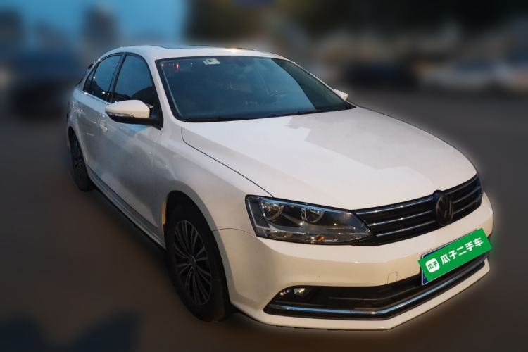 Used Volkswagen Sagitar 2018 1.6L Automatic Comfort Model Front Right 45 Deg