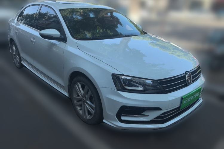 Used Volkswagen Sagitar 2018 280TSI DSG Ignite Edition Front Right 45 Deg