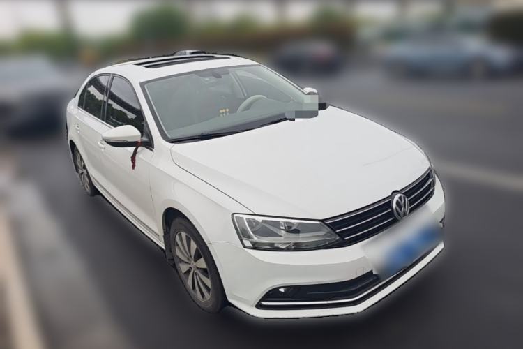 Used Volkswagen Sagitar 2018 1.6L Automatic Comfort Model Front Right 45 Deg