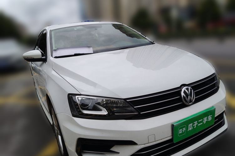 Used Volkswagen Sagitar 2018 280TSI DSG Ignite Edition Front Right 45 Deg