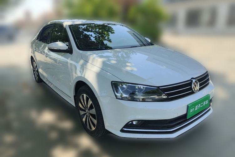 Used Volkswagen Sagitar 2018 1.6L Automatic Comfort Model Front Right 45 Deg