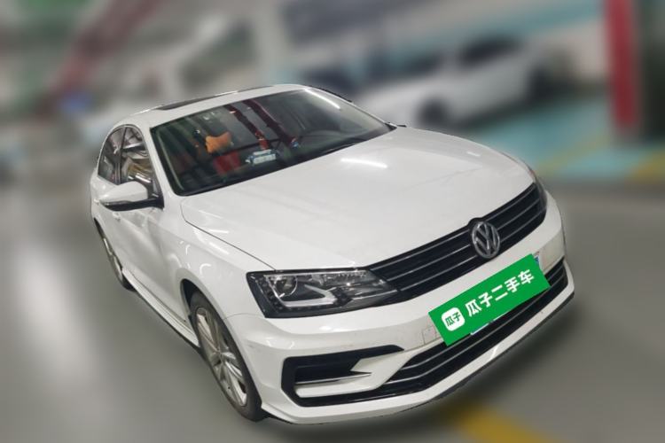 Used Volkswagen Sagitar 2018 280TSI DSG Ignite Edition Front Right 45 Deg