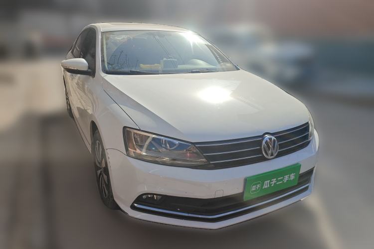 Used Volkswagen Sagitar 2018 1.6L Automatic Comfort Model Front Right 45 Deg