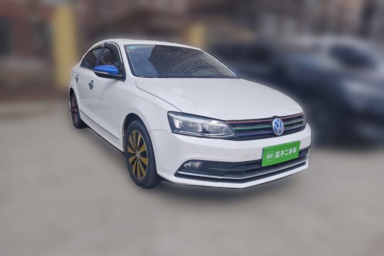 Used Volkswagen Sagitar 2018 1.6L Automatic Comfort Model Front Right 45 Deg