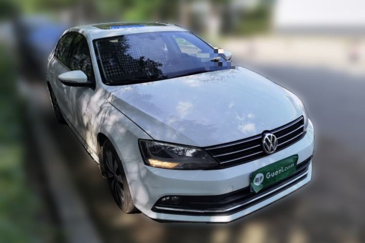 Used Volkswagen Sagitar 2018 1.6L Automatic Comfort Model Front Right 45 Deg