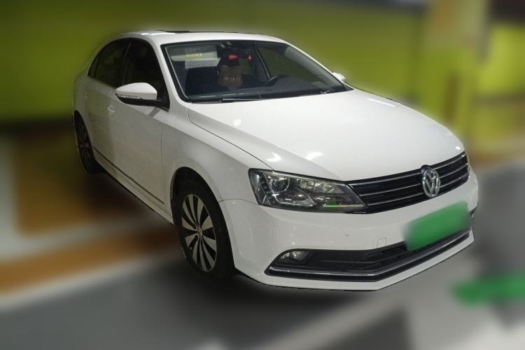 Used Volkswagen Sagitar 2018 1.6L Automatic Comfort Model Front Right 45 Deg