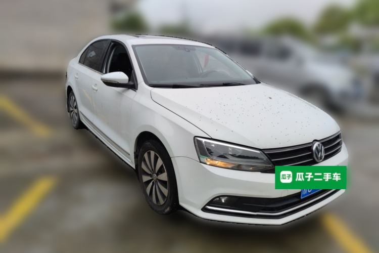 Used Volkswagen Sagitar 2018 1.6L Automatic Comfort Model Front Right 45 Deg