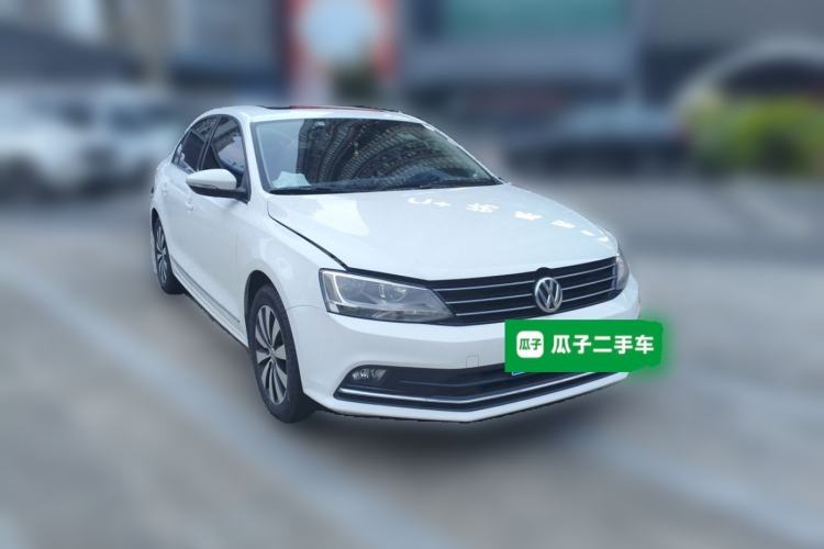 Used Volkswagen Sagitar 2018 1.6L Automatic Comfort Model Front Right 45 Deg