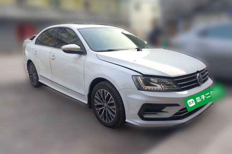 Used Volkswagen Sagitar 2018 280TSI DSG Ignite Edition Front Right 45 Deg