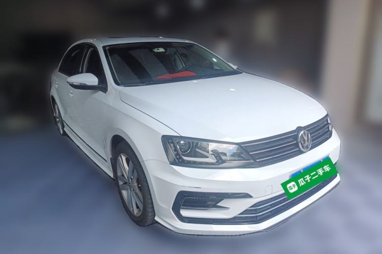 Used Volkswagen Sagitar 2018 280TSI DSG Ignite Edition Front Right 45 Deg