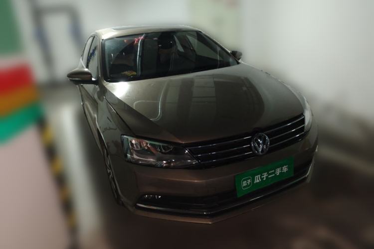 Used Volkswagen Sagitar 2018 1.6L Automatic Comfort Model Front Right 45 Deg