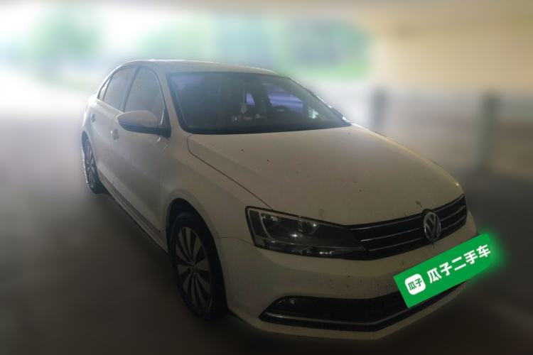 Used Volkswagen Sagitar 2018 1.6L Automatic Comfort Model Front Right 45 Deg