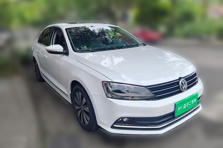 Used Volkswagen Sagitar 2018 1.6L Automatic Comfort Model Front Right 45 Deg