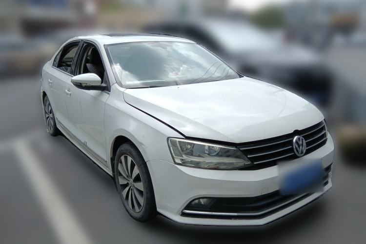 Used Volkswagen Sagitar 2018 1.6L Automatic Comfort Model Front Right 45 Deg