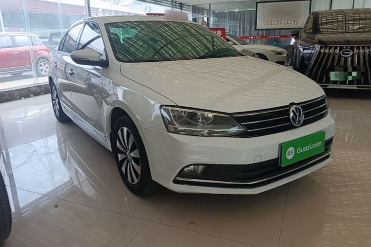 Used Volkswagen Sagitar 2018 1.6L Automatic Comfort Model Front Right 45 Deg