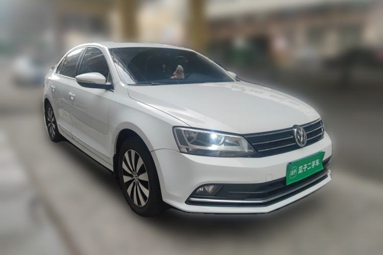 Used Volkswagen Sagitar 2018 180TSI DSG Prestige Edition Front Right 45 Deg