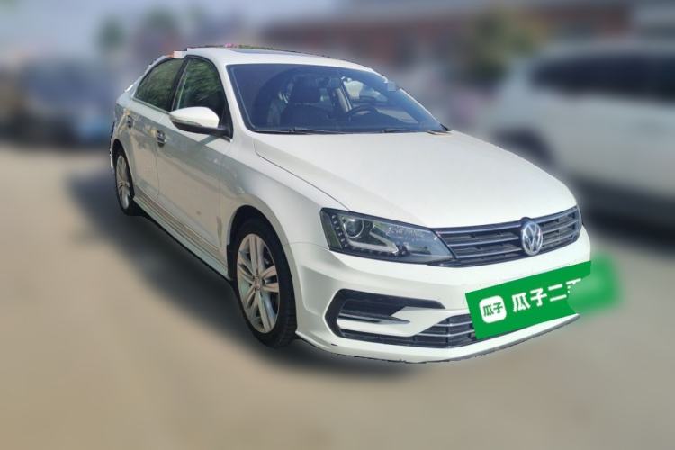 Used Volkswagen Sagitar 2018 280TSI DSG Ignite Edition Front Right 45 Deg