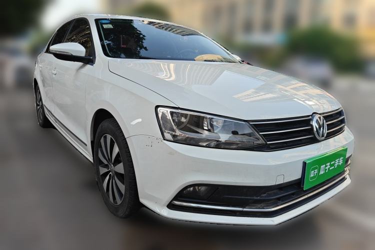 Used Volkswagen Sagitar 2018 1.6L Automatic Comfort Model Front Right 45 Deg