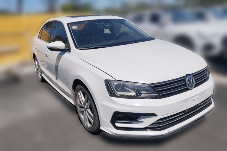 Used Volkswagen Sagitar 2018 280TSI DSG Ignite Edition Front Right 45 Deg