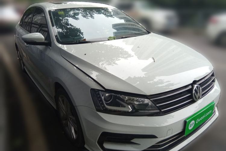 Used Volkswagen Sagitar 2018 280TSI DSG Ignite Edition Front Right 45 Deg