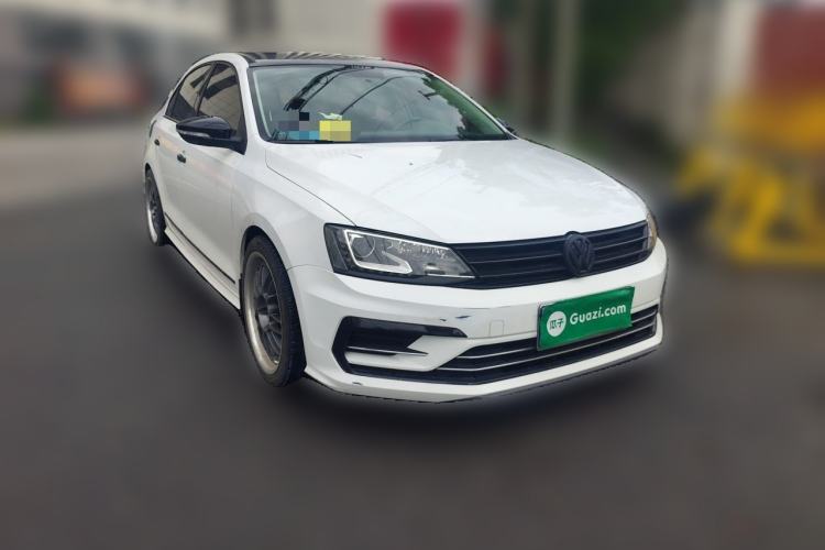 Used Volkswagen Sagitar 2018 280TSI DSG Ignite Edition Front Right 45 Deg