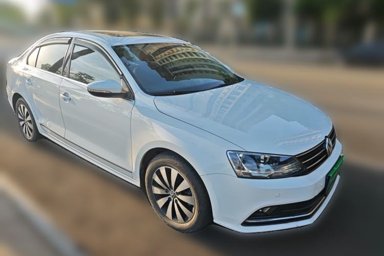 Used Volkswagen Sagitar 2018 180TSI DSG Prestige Edition Front Right 45 Deg