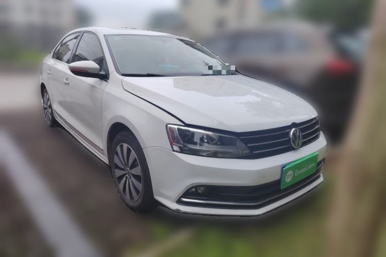 Used Volkswagen Sagitar 2018 1.6L Automatic Comfort Model Front Right 45 Deg
