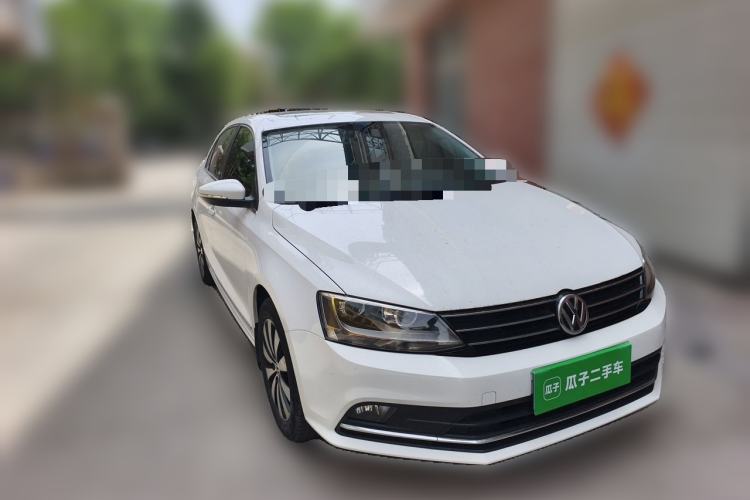 Used Volkswagen Sagitar 2018 1.6L Automatic Comfort Model Front Right 45 Deg
