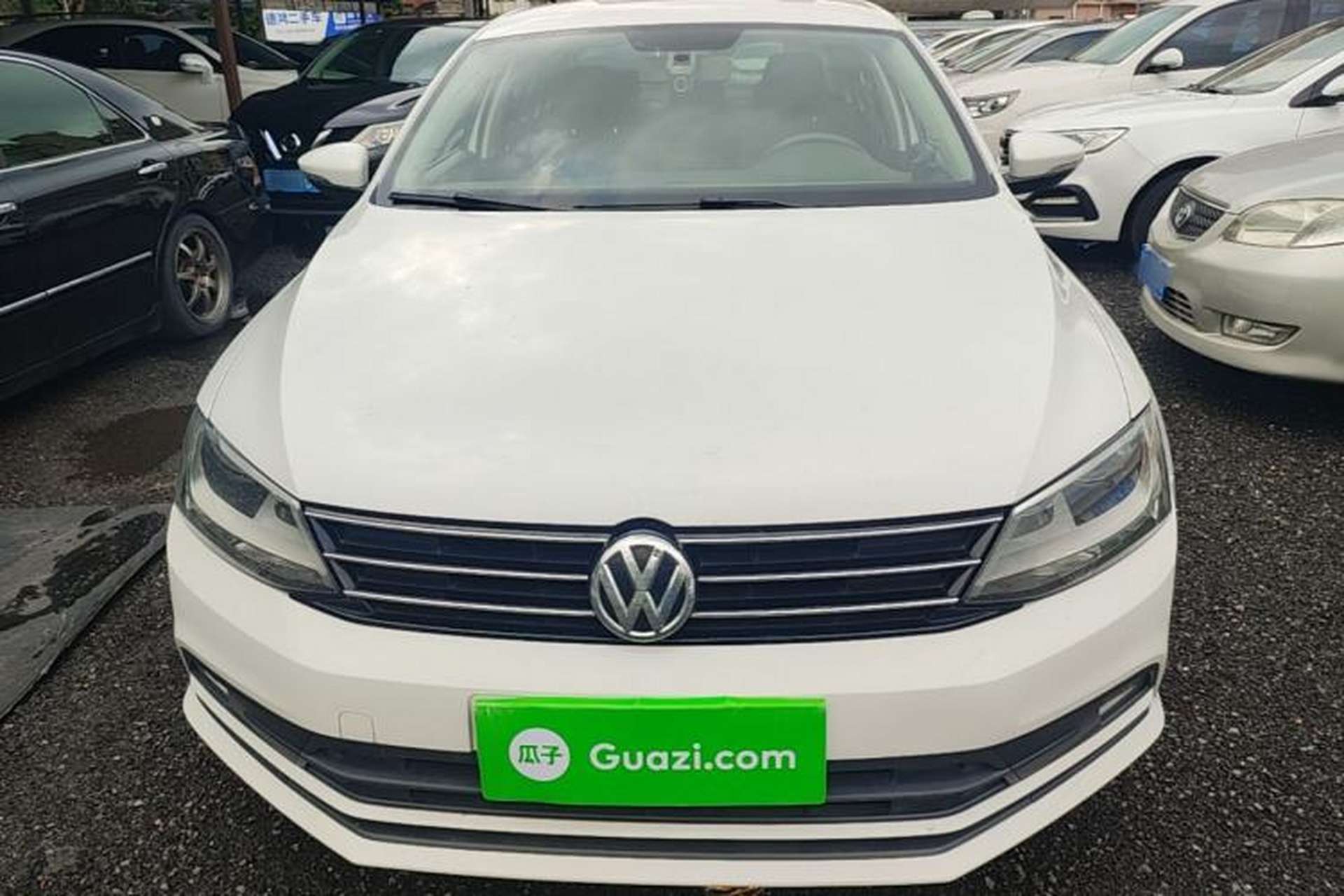 Used Volkswagen Sagitar 2018 1.6L Automatic Fashion Model Front