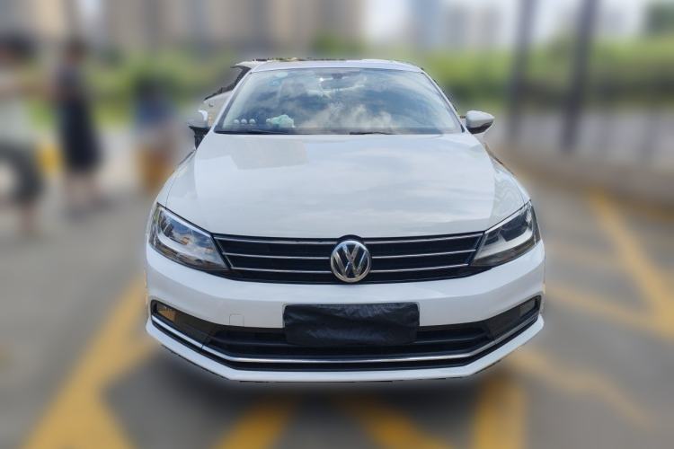 Used Volkswagen Sagitar 2018 1.6L Automatic Comfort Model Front