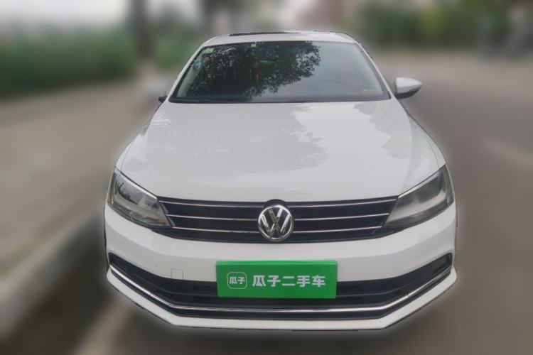 Used Volkswagen Sagitar 2018 1.6L Manual Comfort Model Front