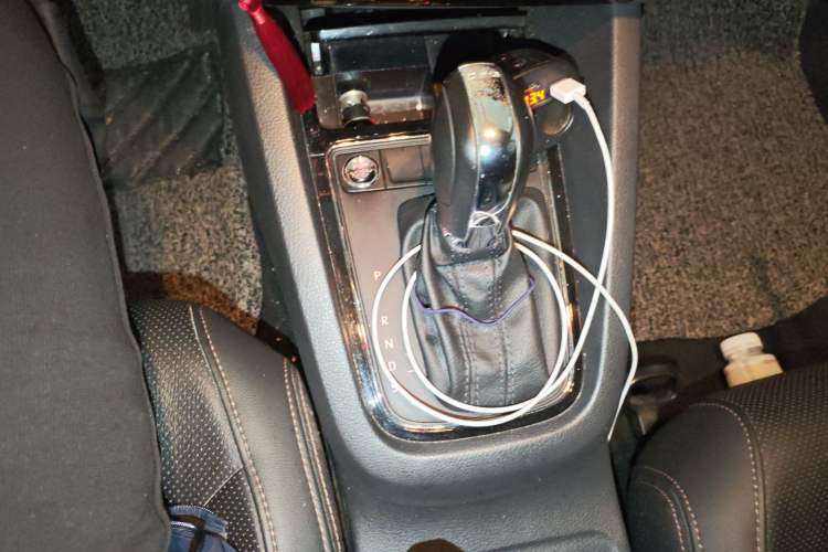 Used Volkswagen Sagitar 2018 280TSI DSG Luxury Model Gear Lever
