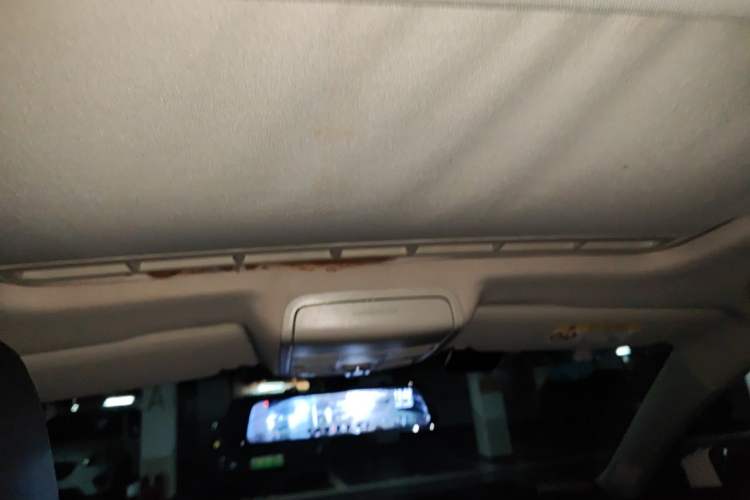 Used Volkswagen Sagitar 2018 180TSI DSG Prestige Edition Headliner