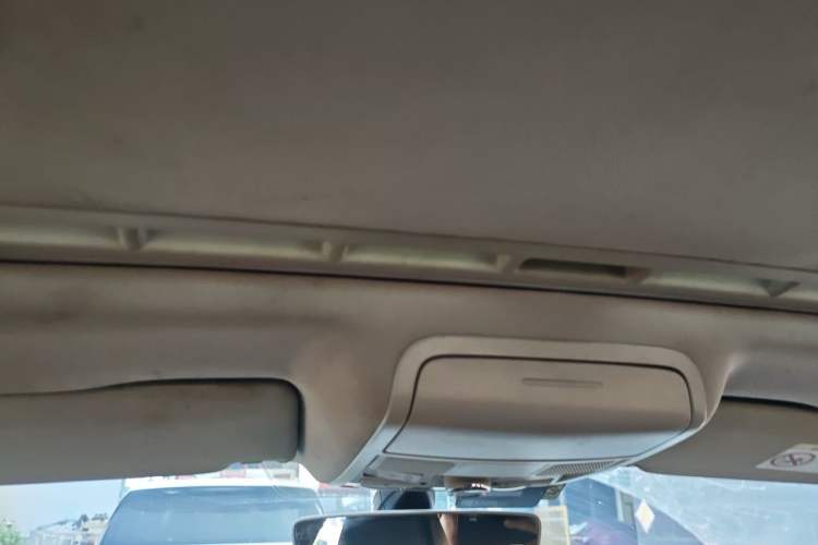 Used Volkswagen Sagitar 2018 280TSI DSG Luxury Model Headliner