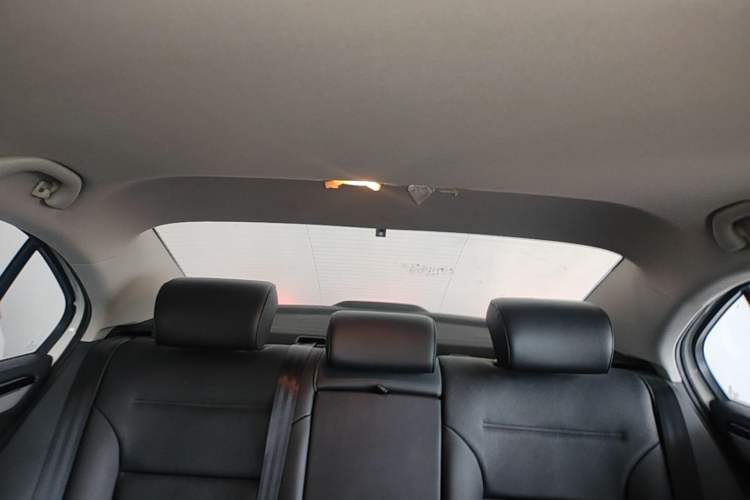 Used Volkswagen Sagitar 2018 280TSI DSG Comfort Model Headliner