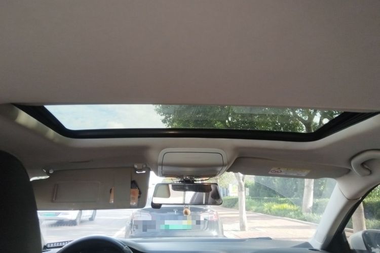 Used Volkswagen Sagitar 2018 1.6L Automatic Comfort Model Headliner
