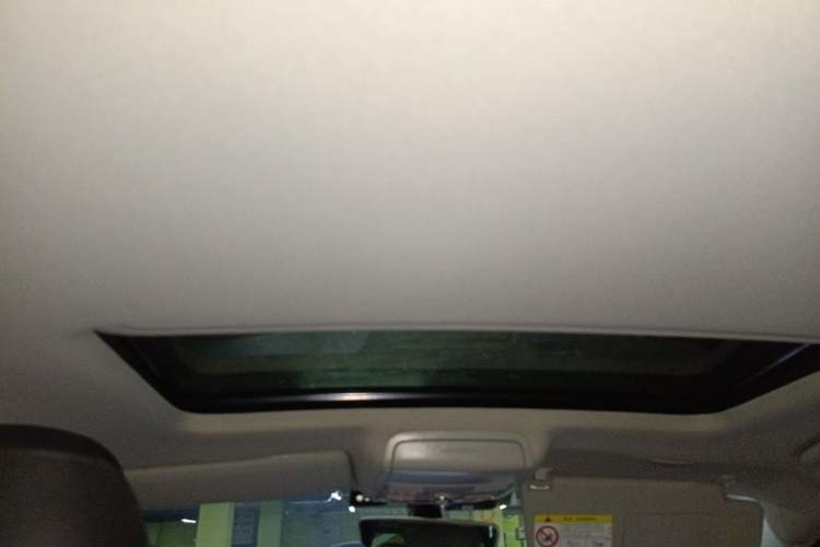 Used Volkswagen Sagitar 2018 1.6L Automatic Comfort Model Headliner