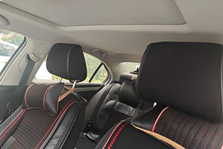 Used Volkswagen Sagitar 2018 280TSI DSG Ignite Edition Headliner