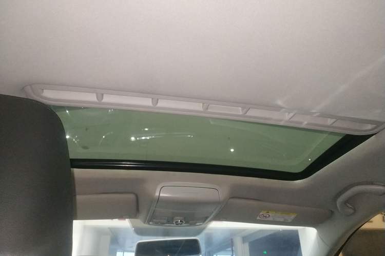 Used Volkswagen Sagitar 2018 280TSI DSG Comfort Model Headliner